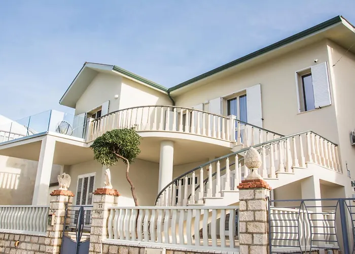 La Villa Di Nonna Pina